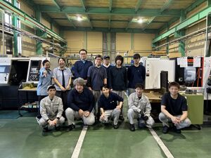 汎用旋盤オペレーター、NC旋盤オペレーター
